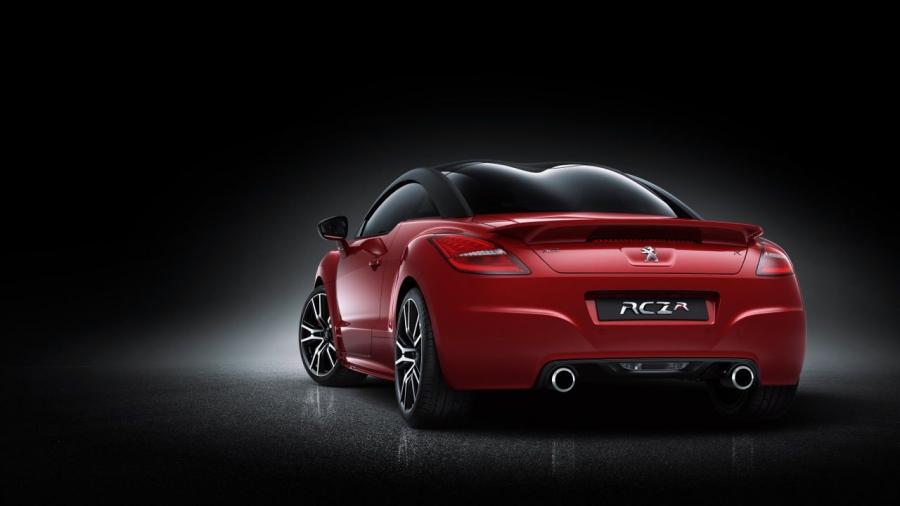  Peugeot RCZ R 2014 года  (фото 6 из 12)